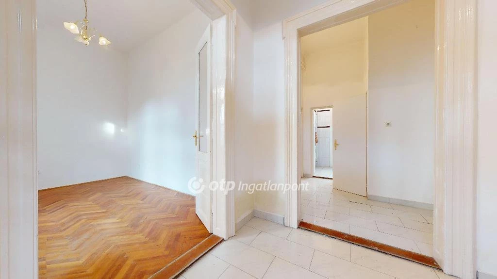 Eladó Lakás, Miskolc