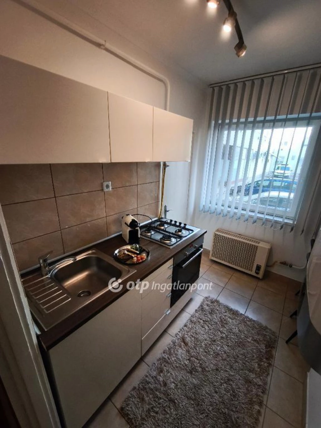 Eladó Lakás, Miskolc