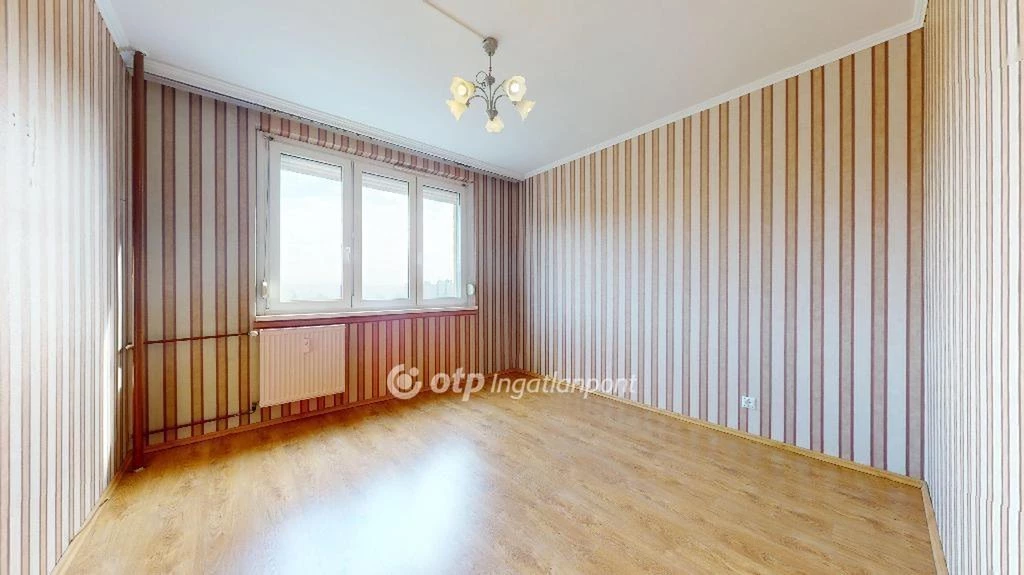 Eladó Lakás, Miskolc