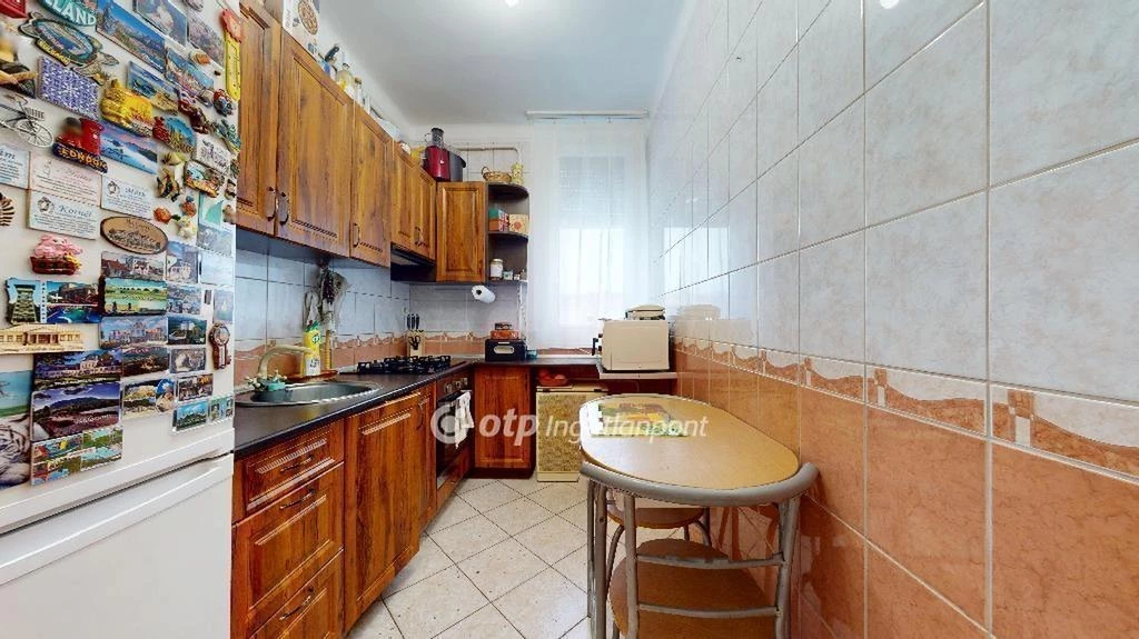 Eladó Lakás, Miskolc