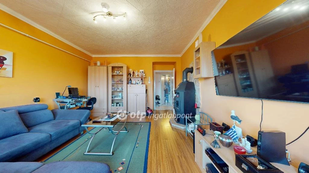 Eladó lakás garázzsal, Rudabánya