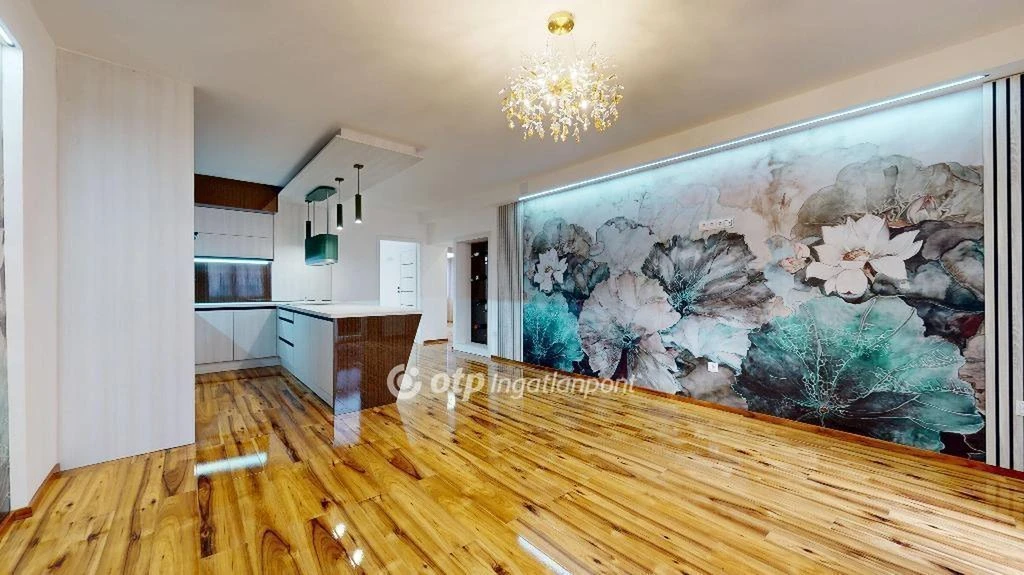 c3-1-name c2-20-name, Miskolc, Belváros