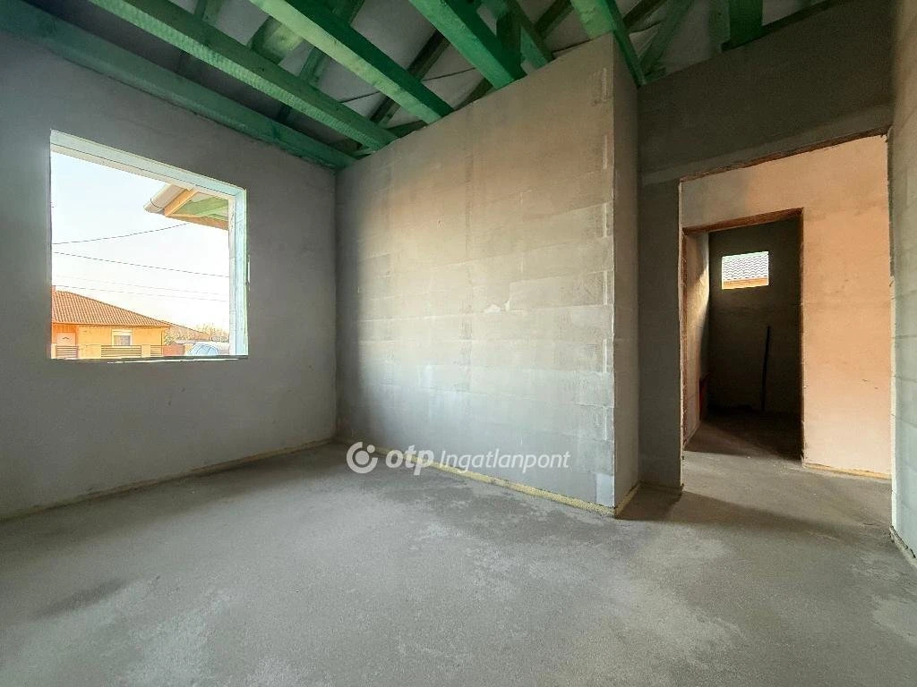 c3-1-name c2-1-name, Miskolc