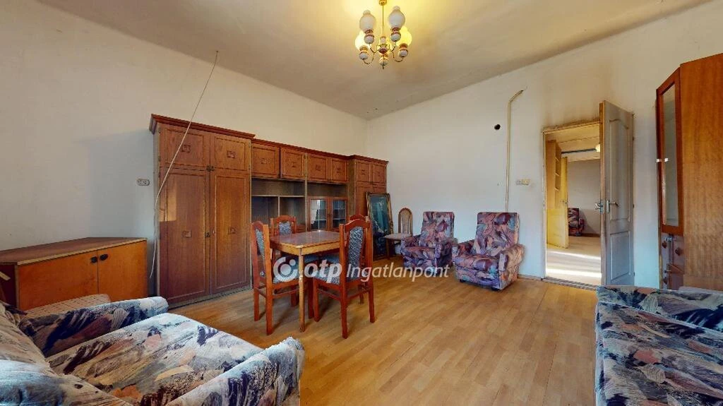 Eladó felújítandó ház - Miskolc, Selyemrét