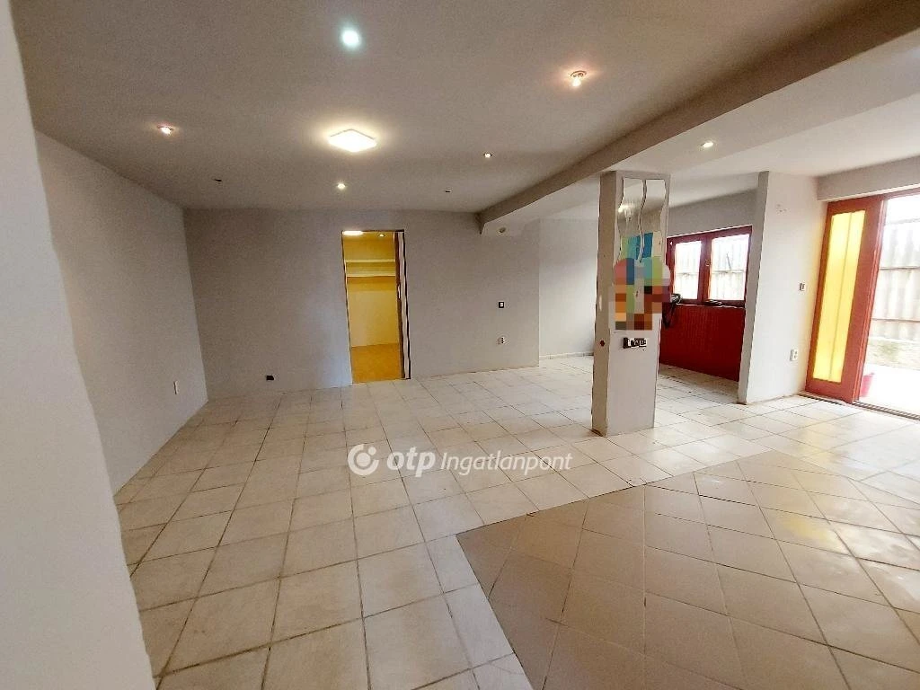 Eladó felújítandó ház - Miskolc, Hejőcsaba