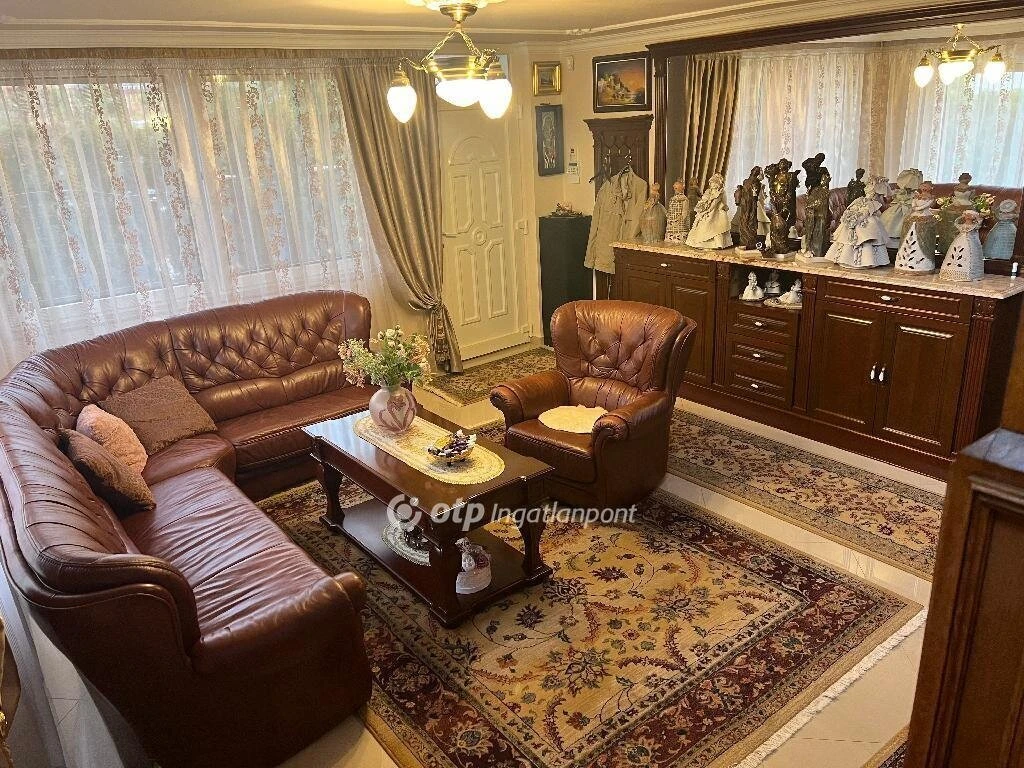 Eladó Ház, Felsőzsolca