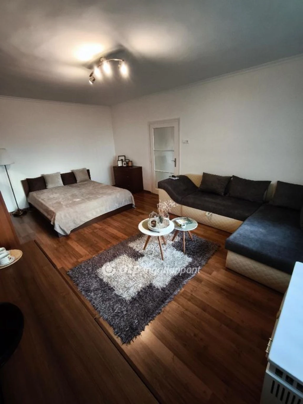 c3-1-name c2-19-name, Miskolc, Bajcsy-Zsilinszky utca