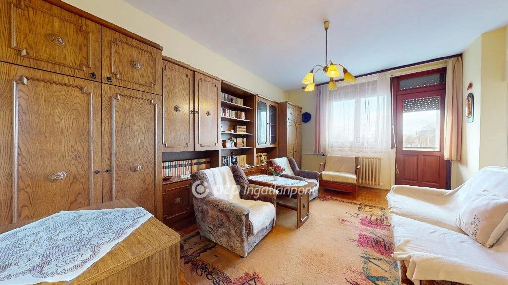 c3-1-name c2-19-name, Kazincbarcika