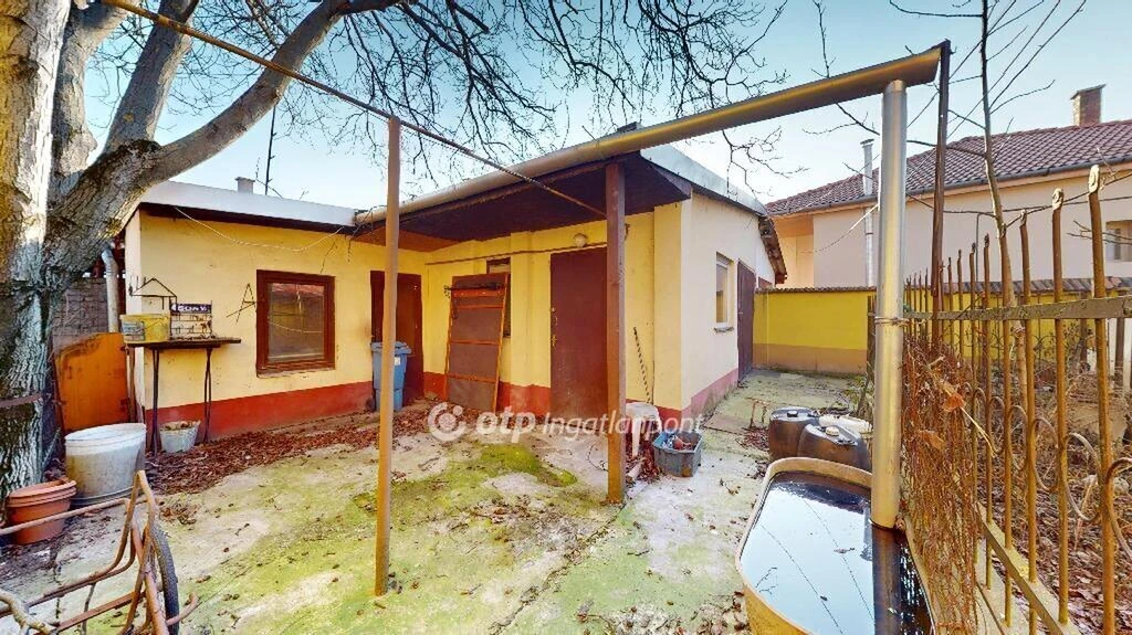 c3-1-name c2-1-name, Miskolc