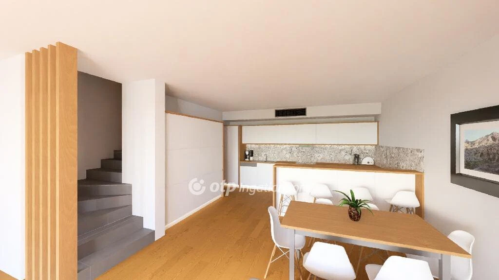 c3-1-name c2-82-name, Miskolc, Belváros