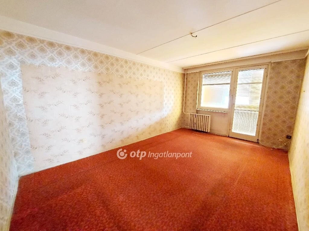 c3-1-name c2-20-name, Miskolc, Belváros