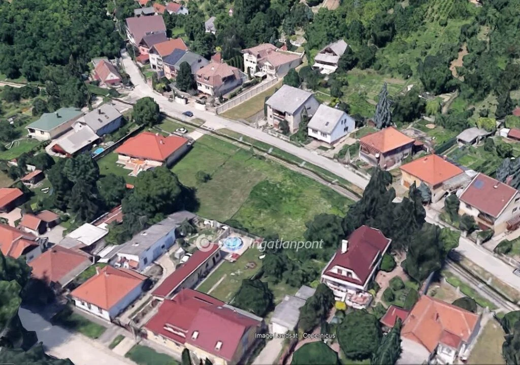 Eladó 460 nm-es építési telek - Miskolc, Diósgyőr
