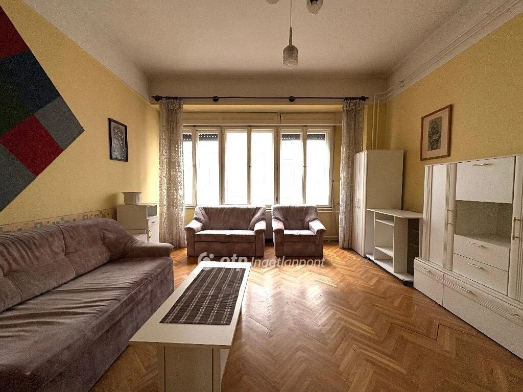 Eladó Lakás, Miskolc belváros