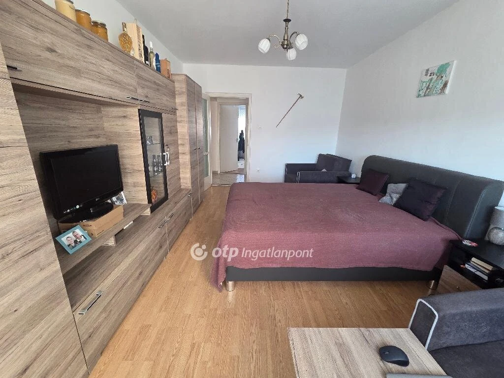 c3-1-name c2-20-name, Miskolc
