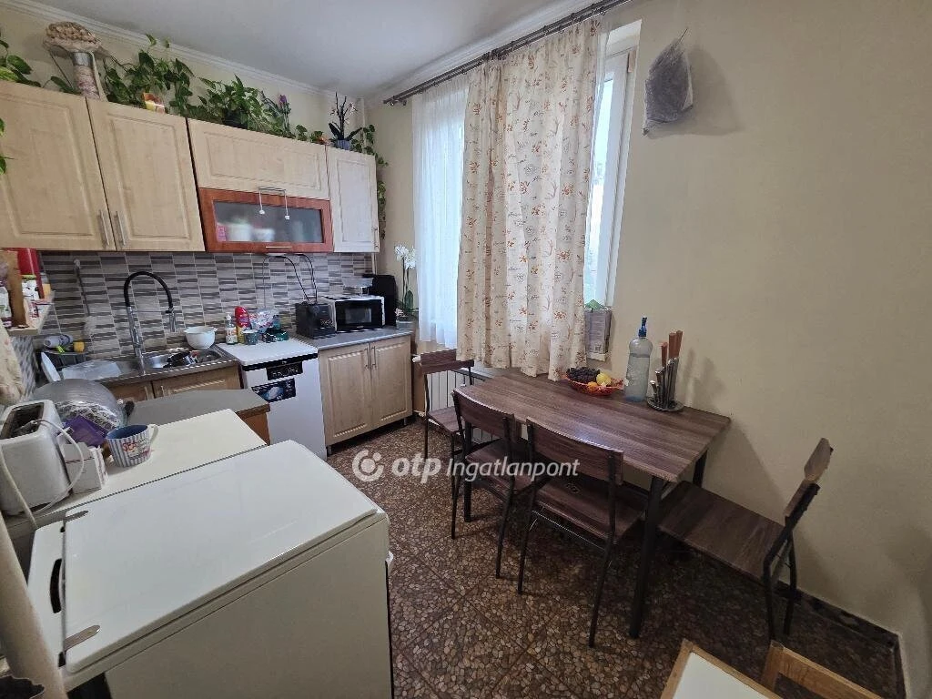 c3-1-name c2-20-name, Miskolc