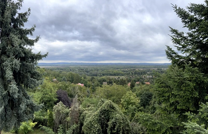 Eladó családi ház, Leányfalu