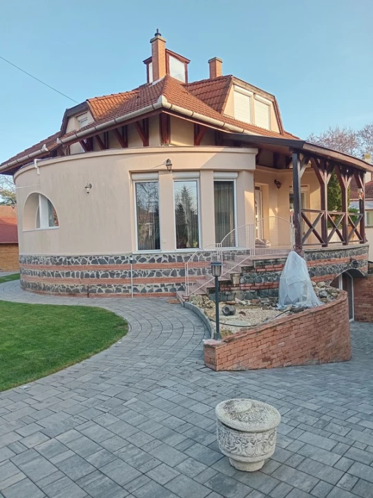 Eladó családi ház, Nyíregyháza