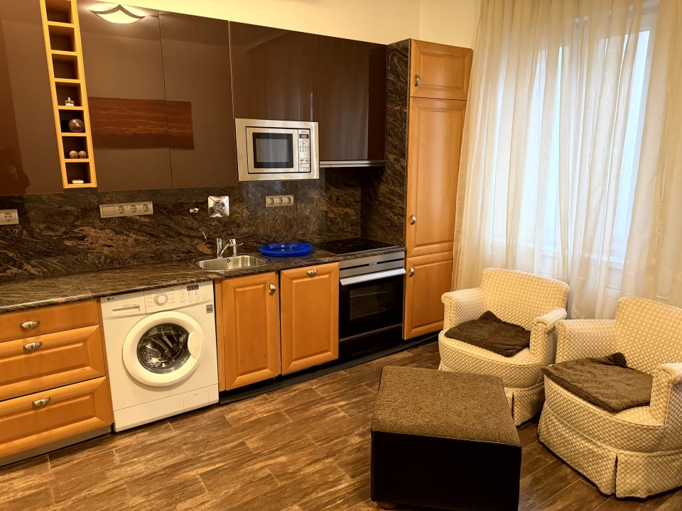 For rent brick flat, Budapest V. kerület