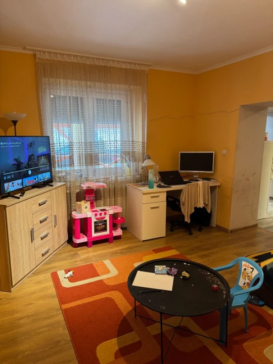 Eladó családi ház, Vácszentlászló