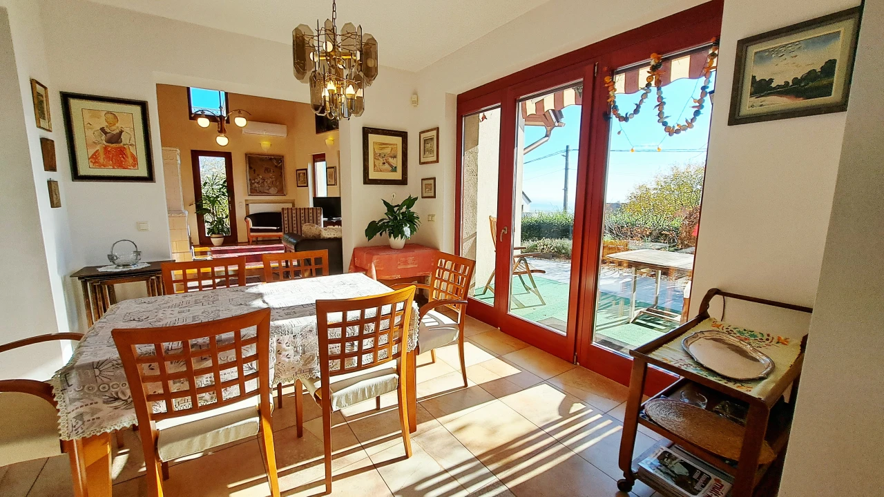 Eladó családi ház, Nadap