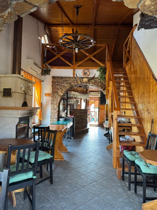 Eladó vendéglő, étterem, Sóskút