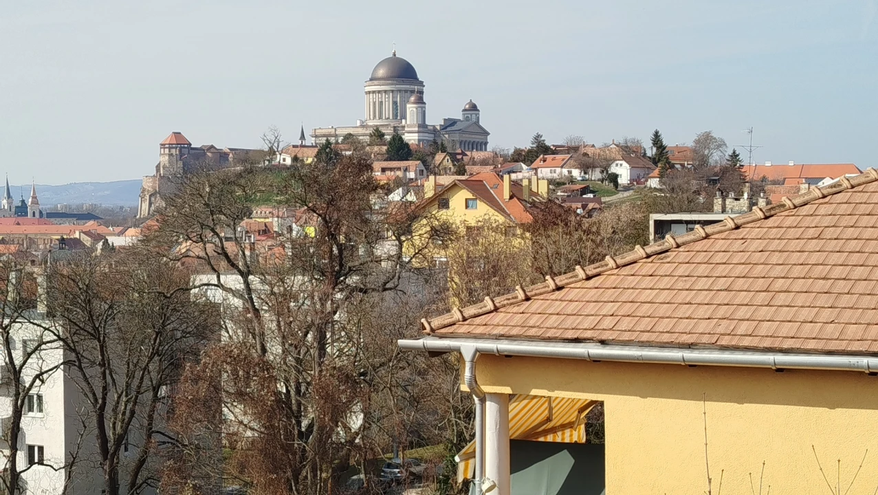 c3-1-name c2-19-name, Esztergom