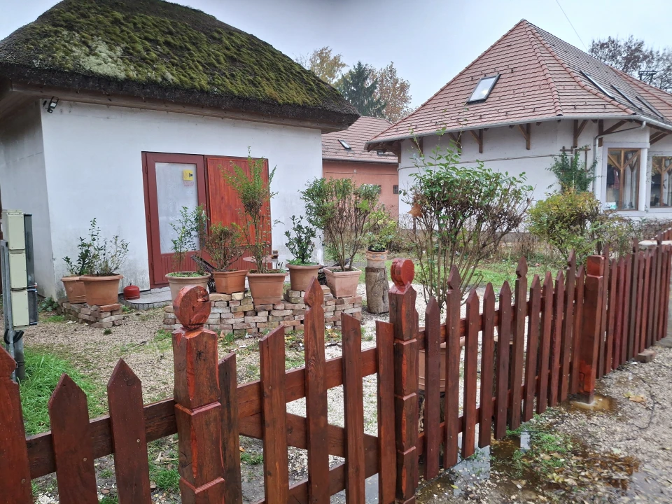 Eladó családi ház, Gárdony