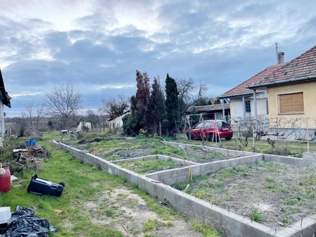 Eladó építési telek, Sződ, Sződ