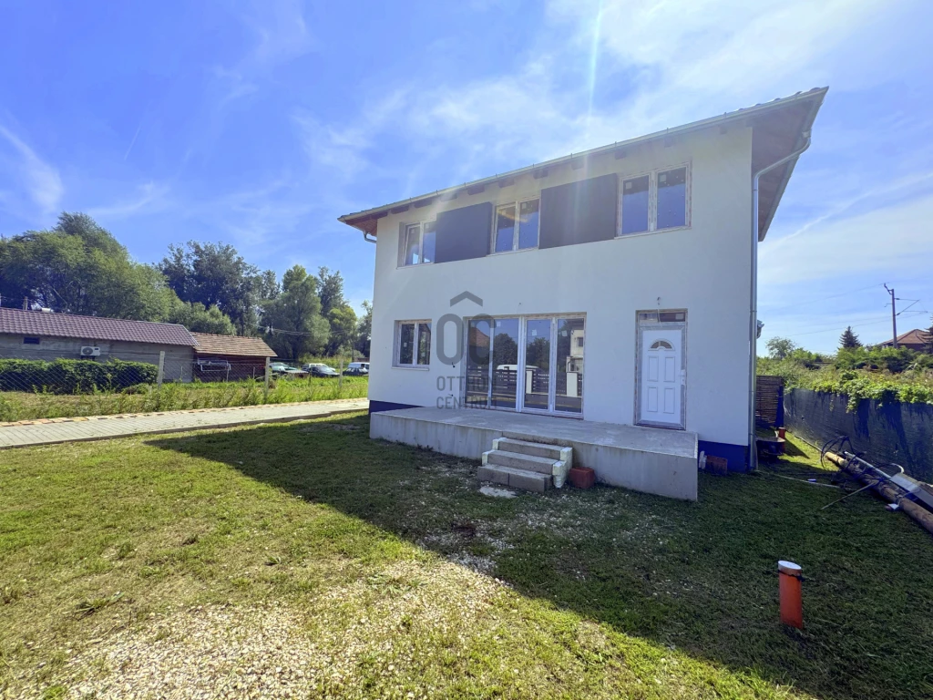 For sale semi-detached house, Őrbottyán, Őrbottyán