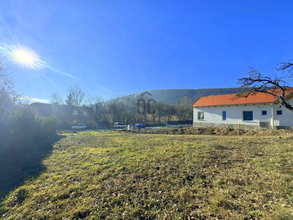 Eladó építési telek, Pilisszentkereszt, Pilisszentkereszt, Forrás utca