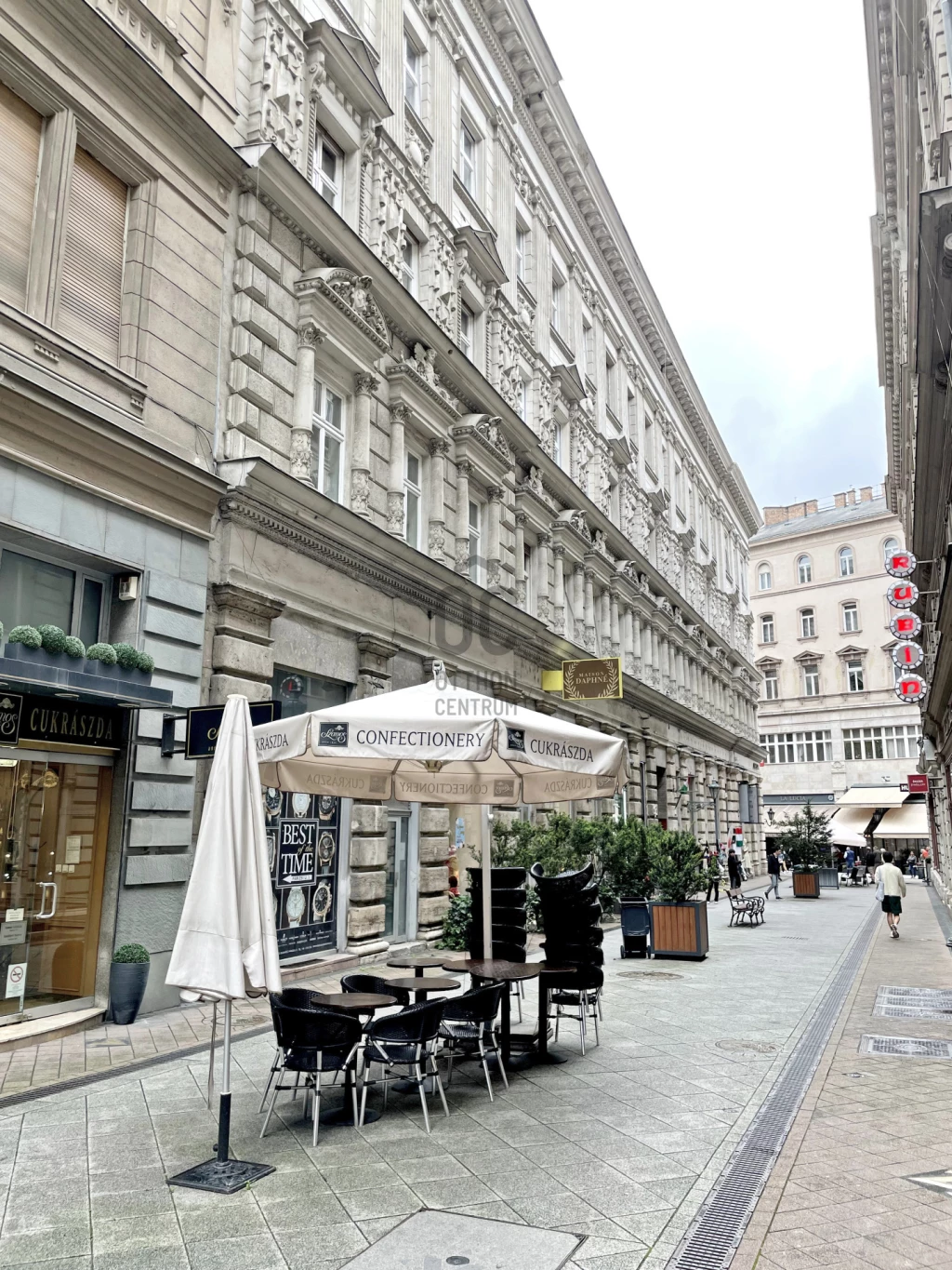 Eladó téglalakás, Budapest V. kerület, Belváros