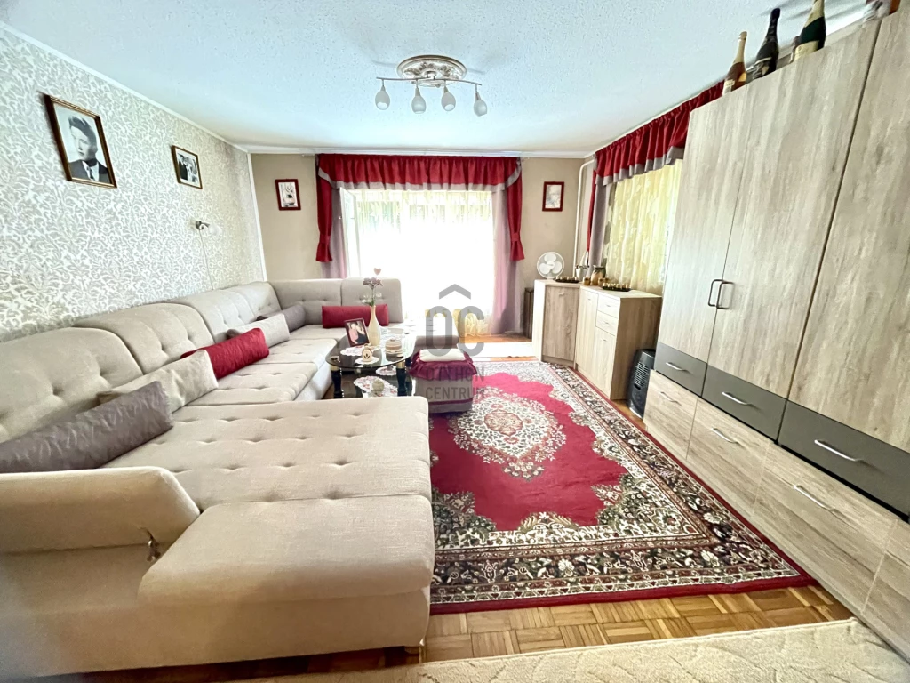 Eladó családi ház, Pomáz, Majdánpolje