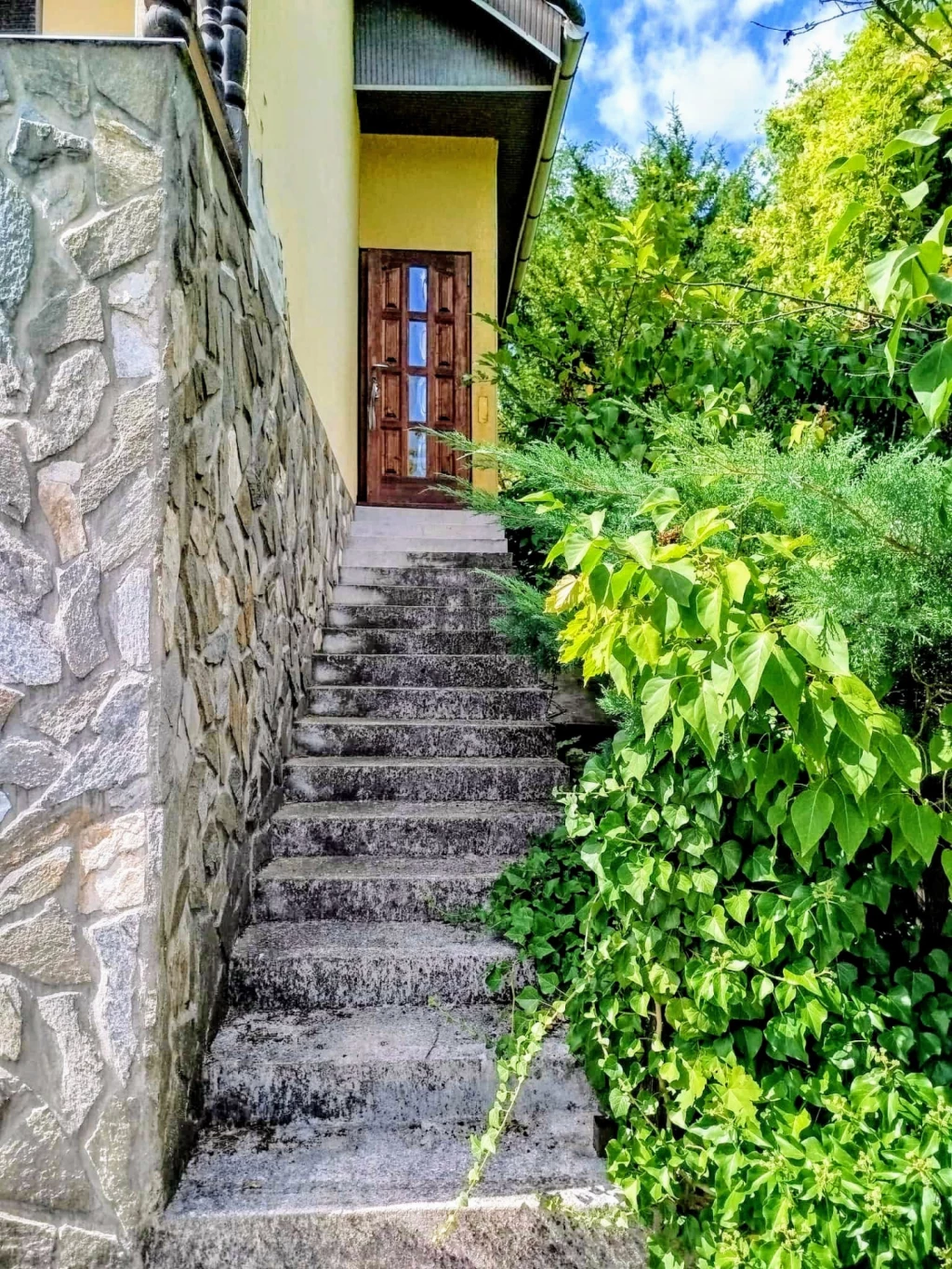 For sale semi-detached house, Leányfalu, Leányfalu