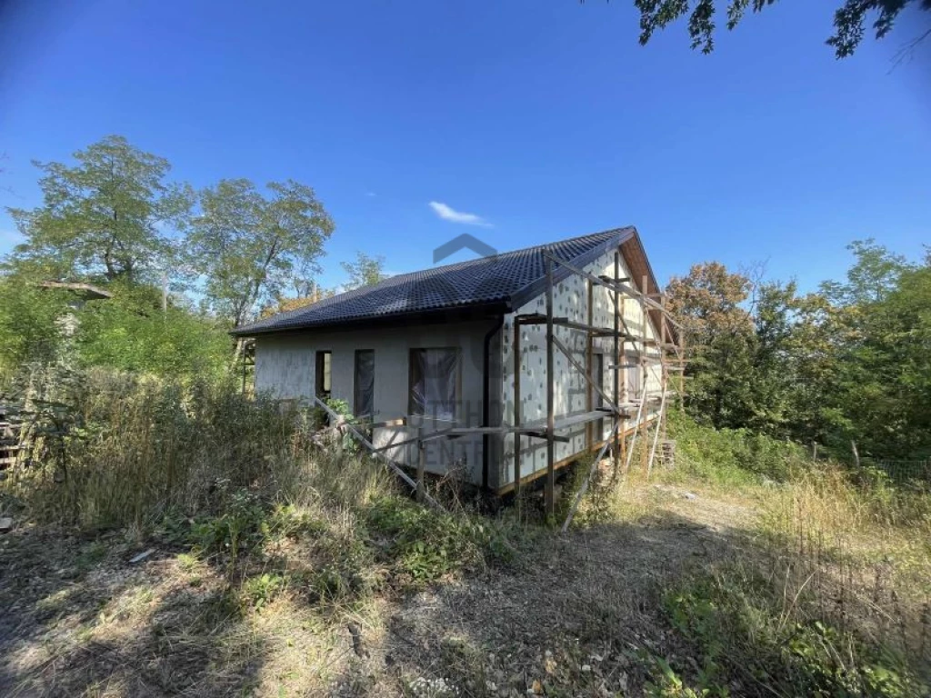 Eladó családi ház, Verőce, Magyarkút