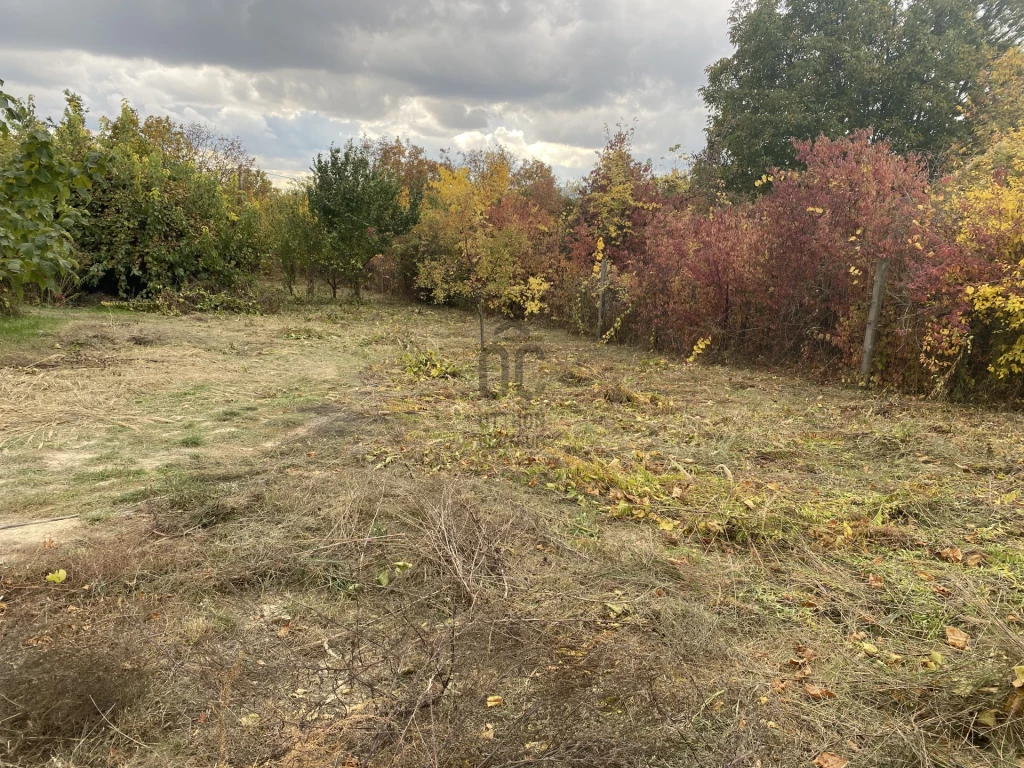 Eladó építési telek, Vác, Törökhegy