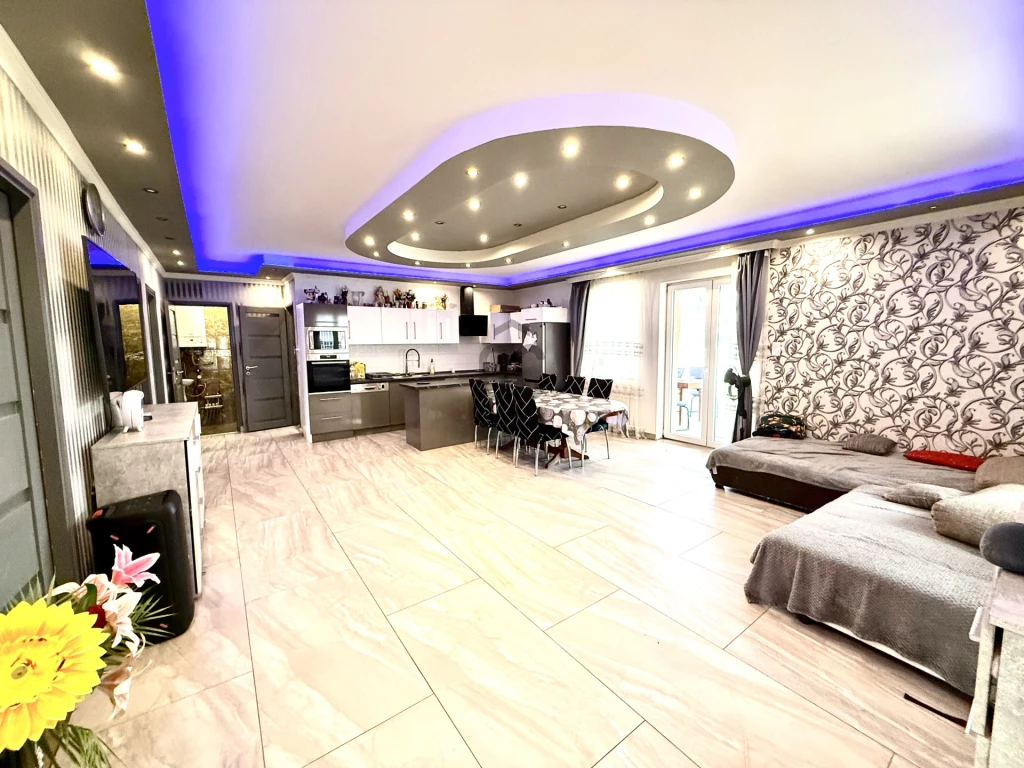 c3-1-name c2-1-name, Őrbottyán, Őrbottyán