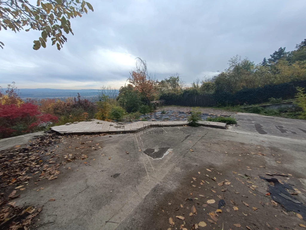 c3-1-name c2-50-name, Leányfalu, Leányfalu