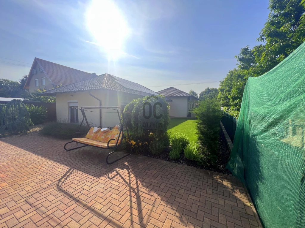 Eladó családi ház, Fót, Kisalag, Madách Imre utca