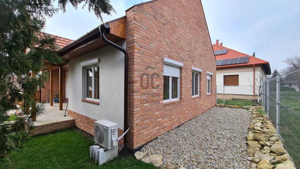 Eladó családi ház, Pomáz, Pomáz