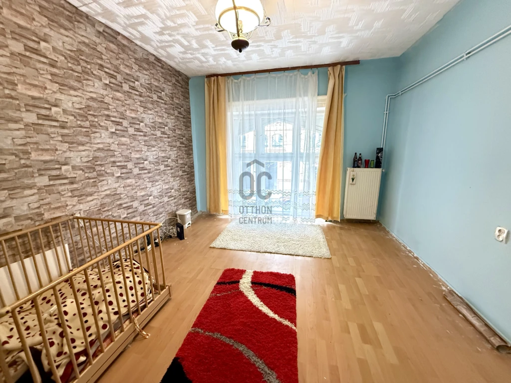 Eladó téglalakás, Budapest III. kerület, Újlak III. ker.