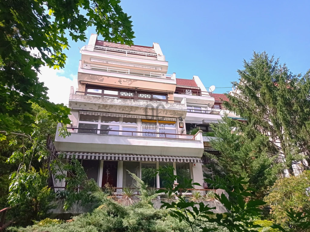 Eladó téglalakás, Budapest XII. kerület, Istenhegy