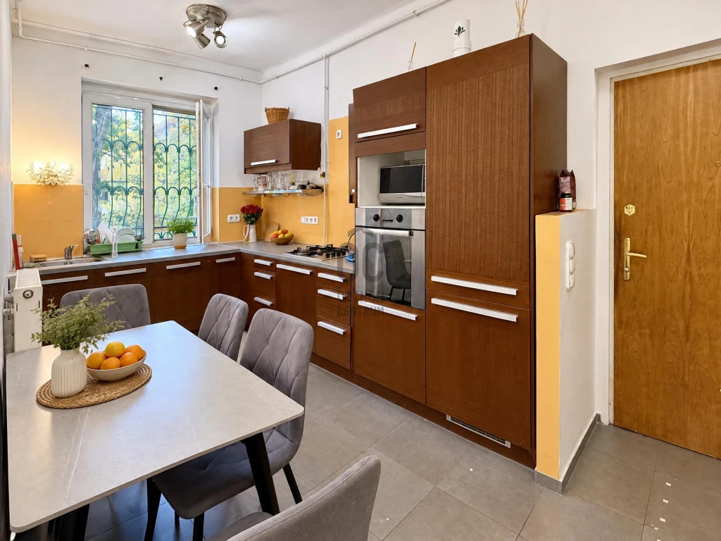 Eladó téglalakás, Budapest XV. kerület, Pestújhely