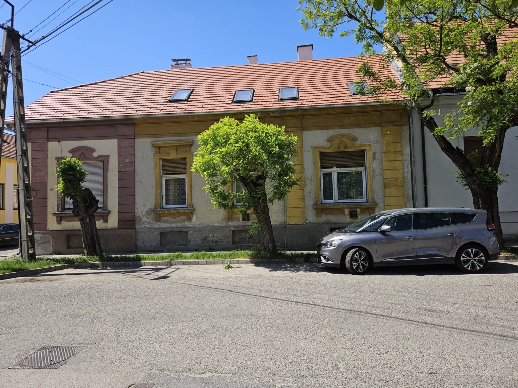 For sale house, Pápa