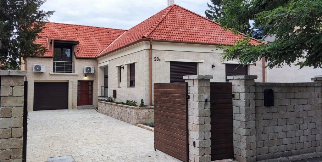 Eladó Ház, Pápa 119.000.000 Ft