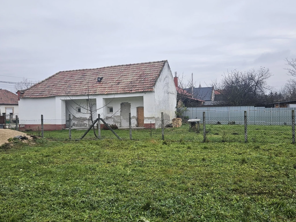 Eladó Ház, Pápadereske 10.900.000 Ft