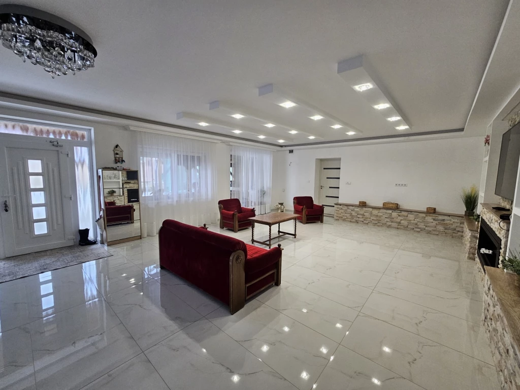 Eladó Ház, Nyárád 119.000.000 Ft