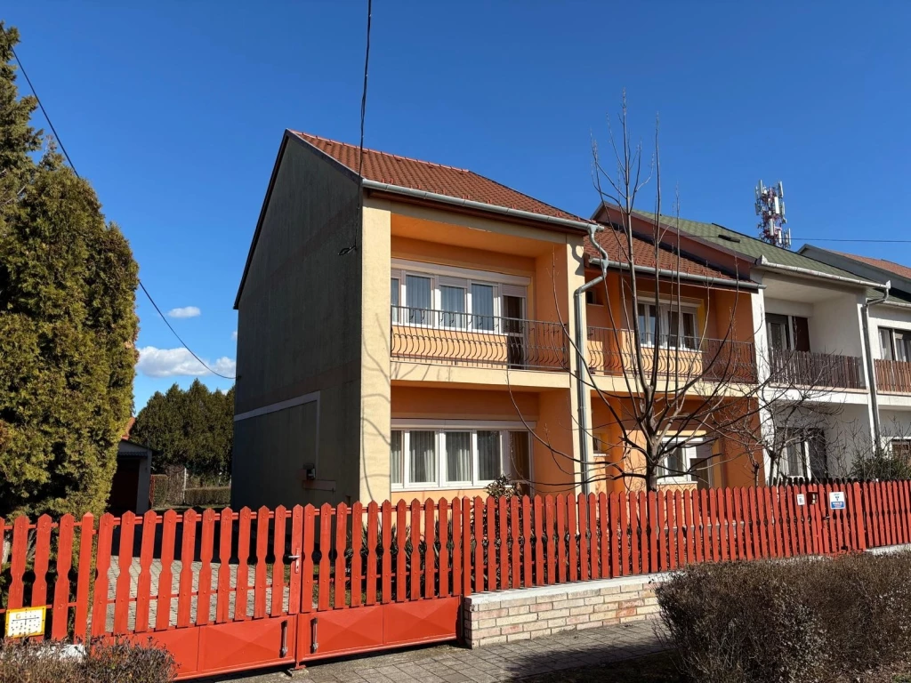 Eladó Ház, Pápa 78.900.000 Ft