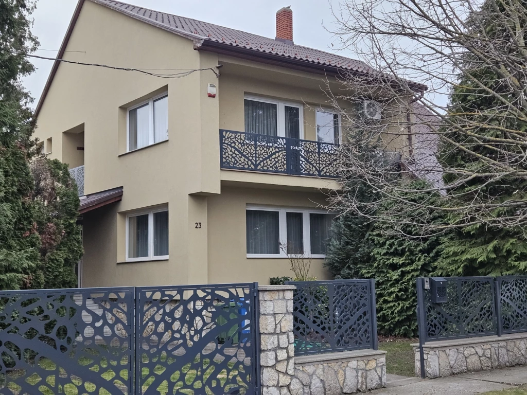 Eladó Ház, Pápa 121.000.000 Ft