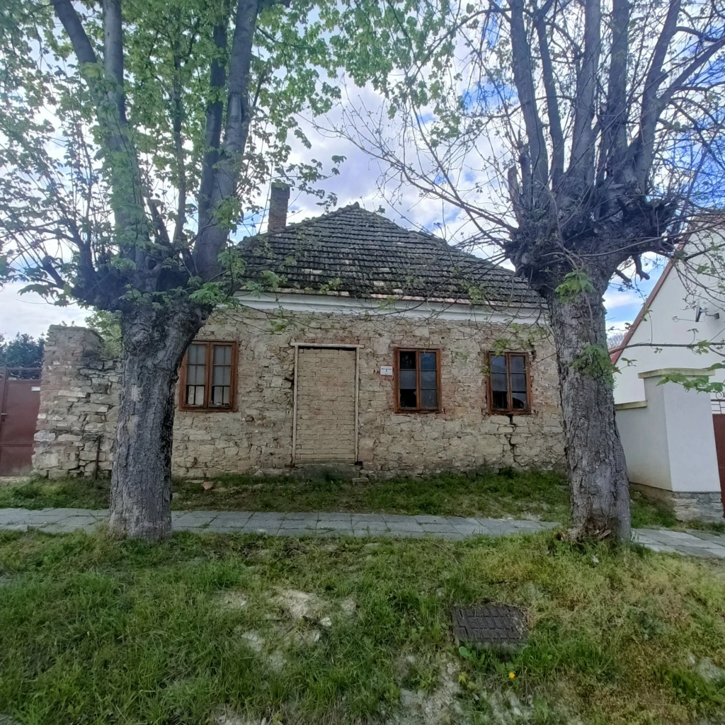 Eladó Ház, Pápa 15.800.000 Ft