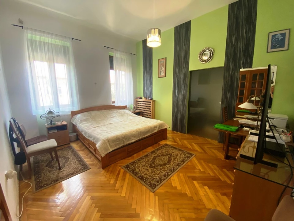 For sale housing office, Szeged, Csongrádi sugárút